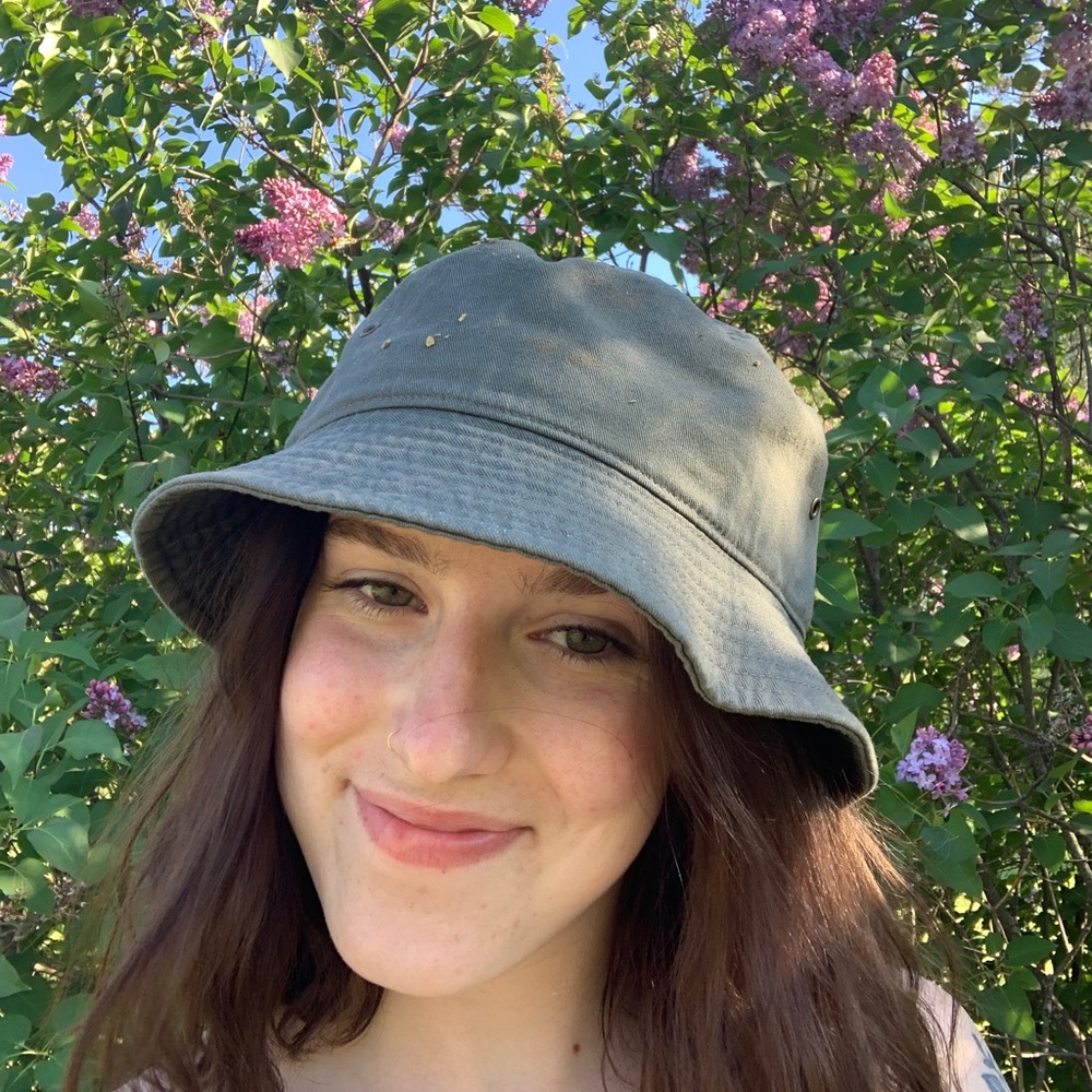 Meet your Posher, Sadie